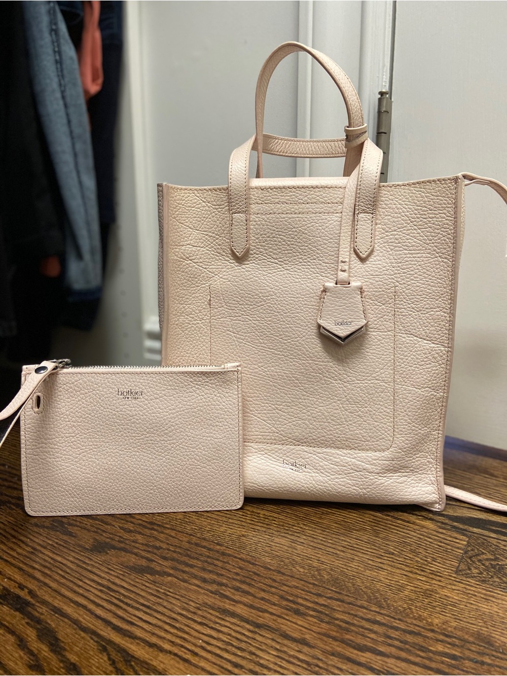 BOTKIER Pale Blush Leather Tote with Wristlet - Picture 2 of 5